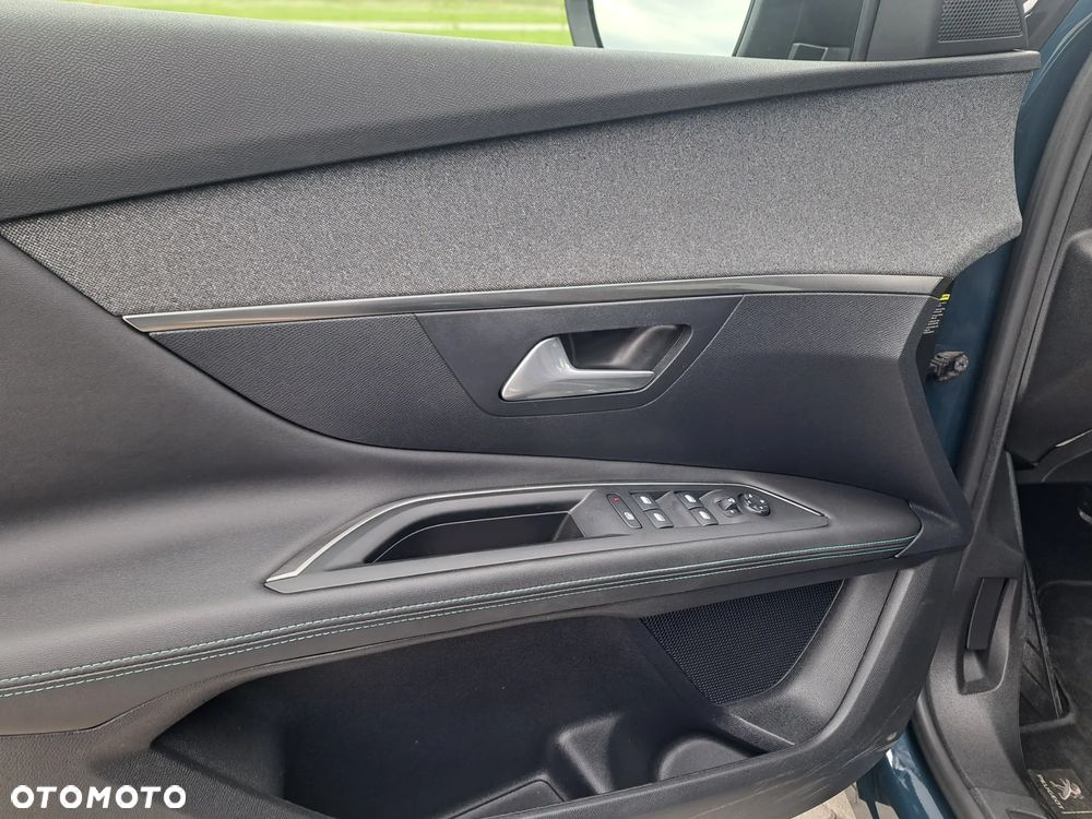 Peugeot 3008 1.6 PureTech Hybrid PHEV Allure Pack S&S EAT8 - 21