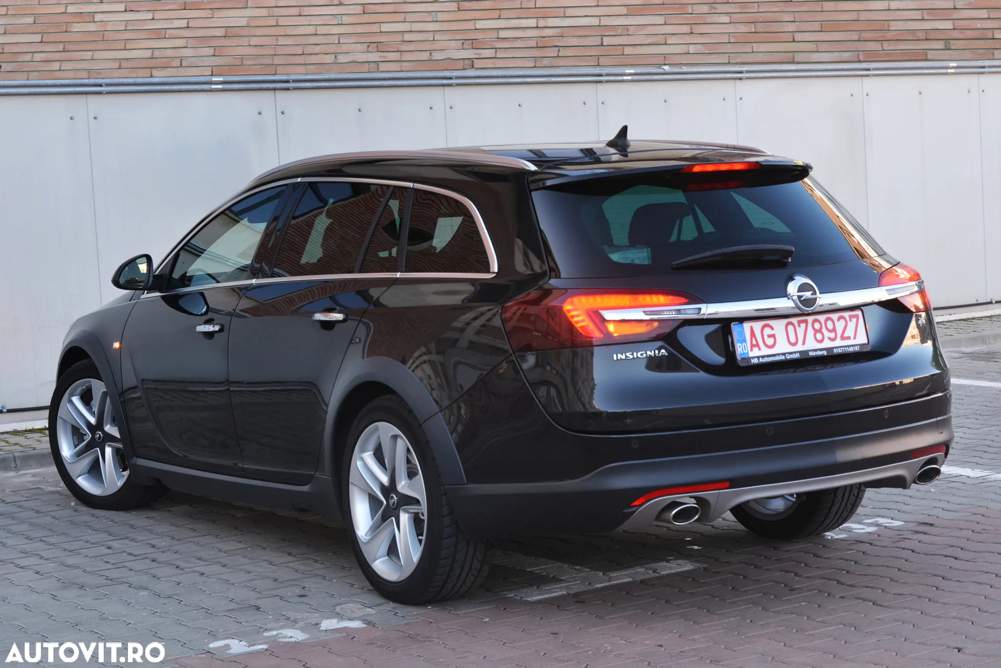 Opel Insignia 2.0 CDTI Sports Tourer 4x4 Automatik - 5