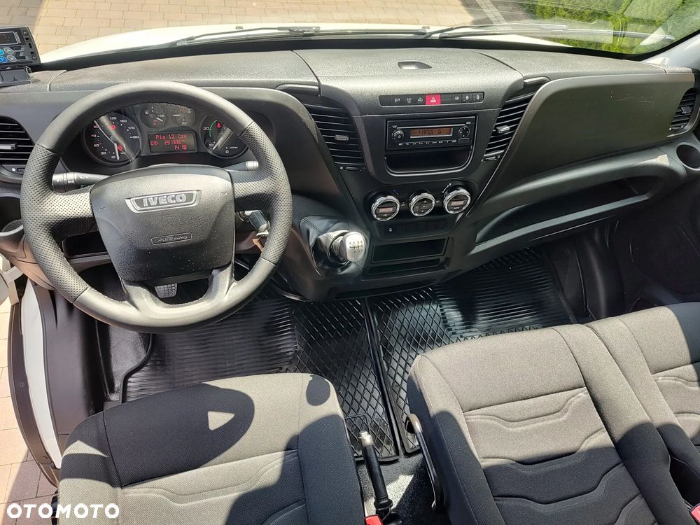 Iveco 35S15 - 24
