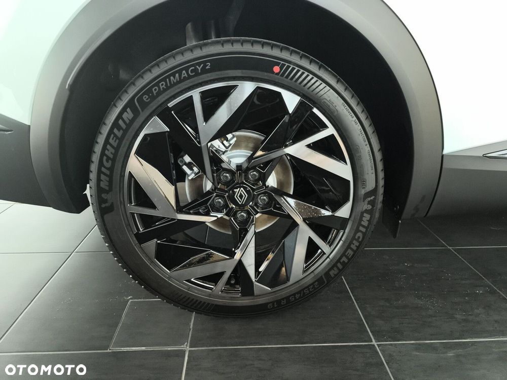 Renault Symbioz - 18