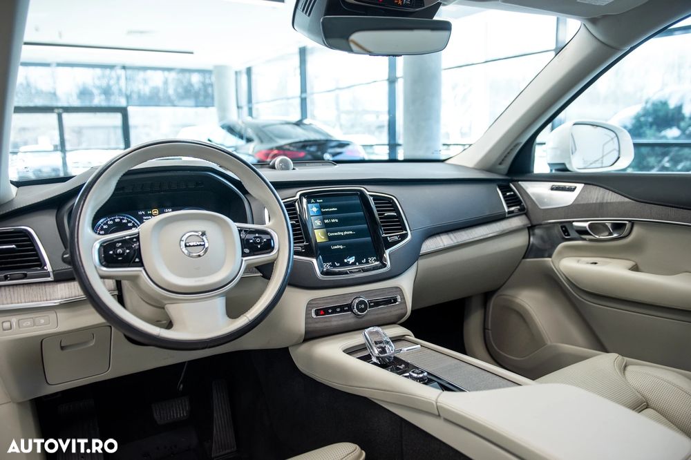 Volvo XC 90 - 12