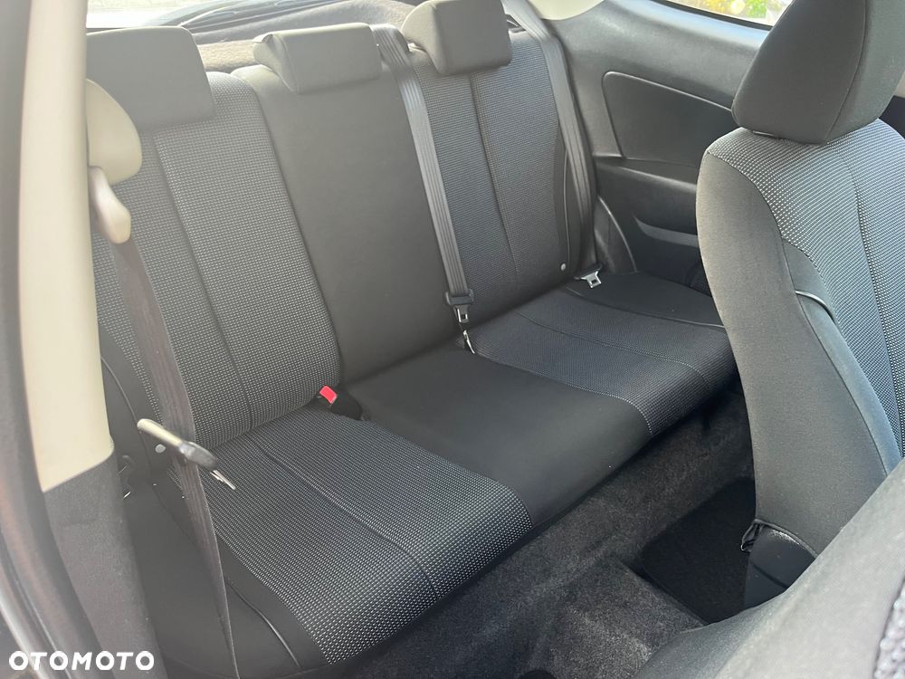 Mazda 2 1.3 Exclusive+ - 10