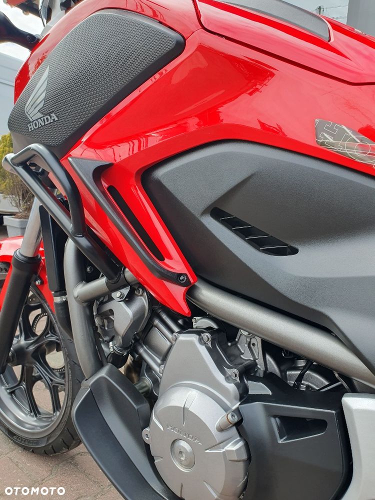 Honda NC - 16