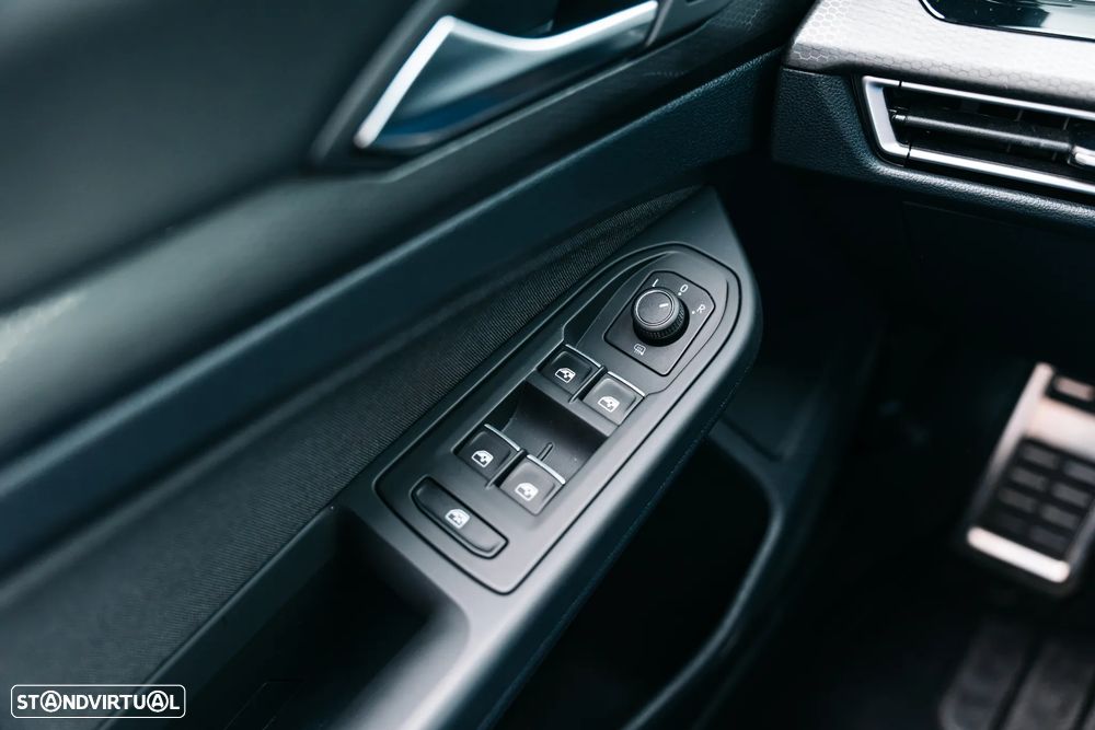 VW Golf 2.0 TSI GTI Clubsport DSG - 28