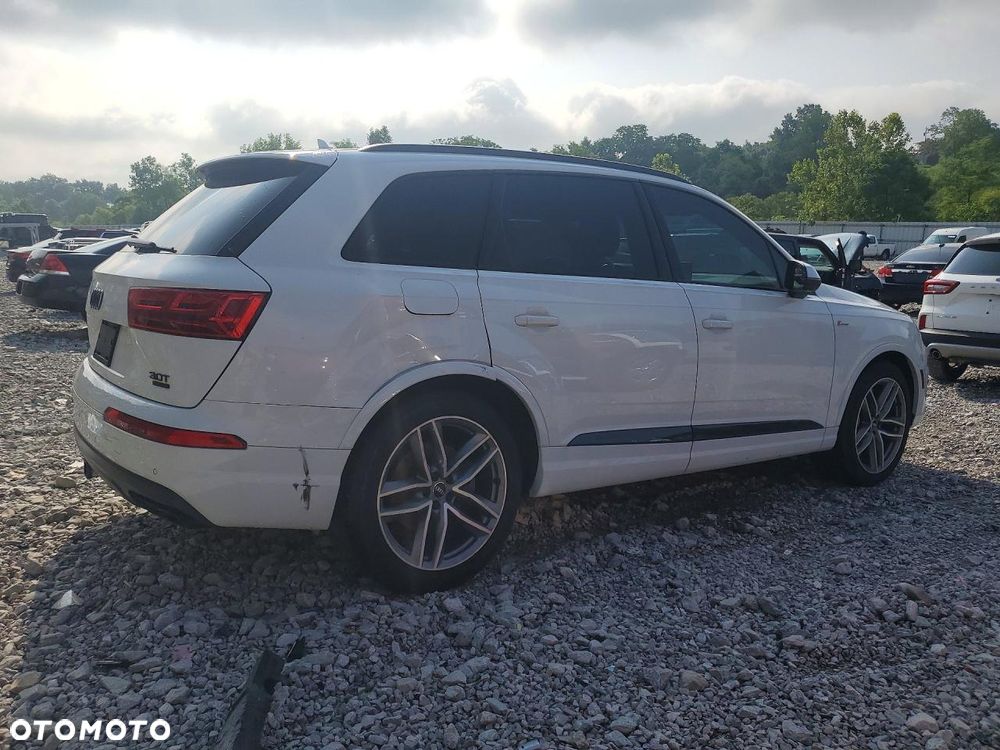 Audi Q7 3.0 TFSI Quattro Tiptronic - 4
