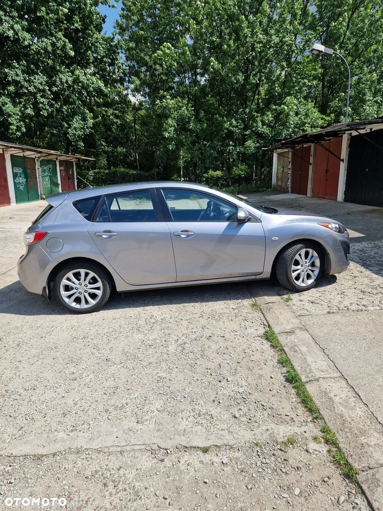 Mazda 3 - 4