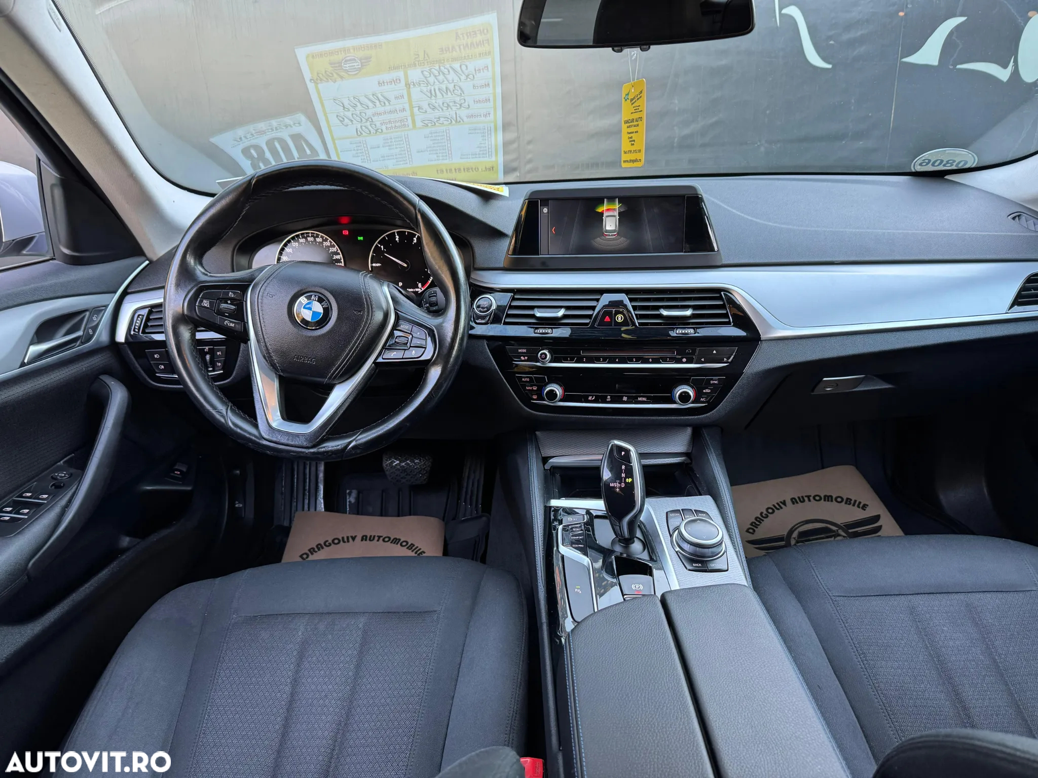 BMW Seria 5 520d Touring Aut. Luxury Line - 7