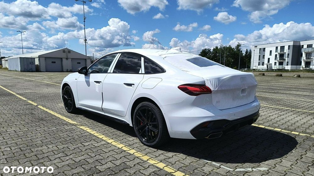 Audi A5 Limousine - 11