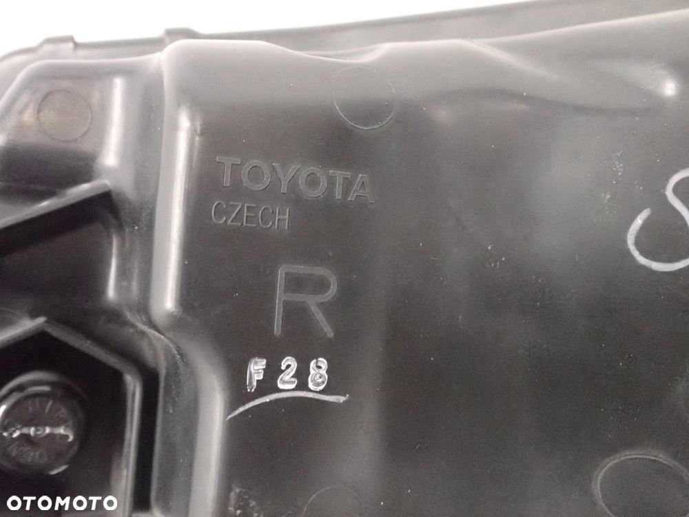 TOYOTA AVENSIS T27 15-18 REFLEKTOR PRAWY LAMPA PRZEDNIA LED LIFT - 11
