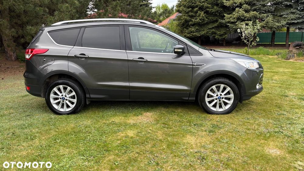 Ford Kuga 2.0 TDCi 4x2 Titanium - 19
