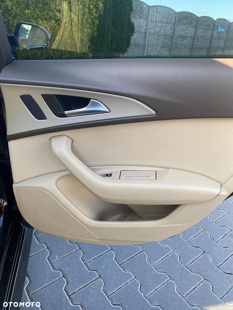 Audi A6 Avant - 13