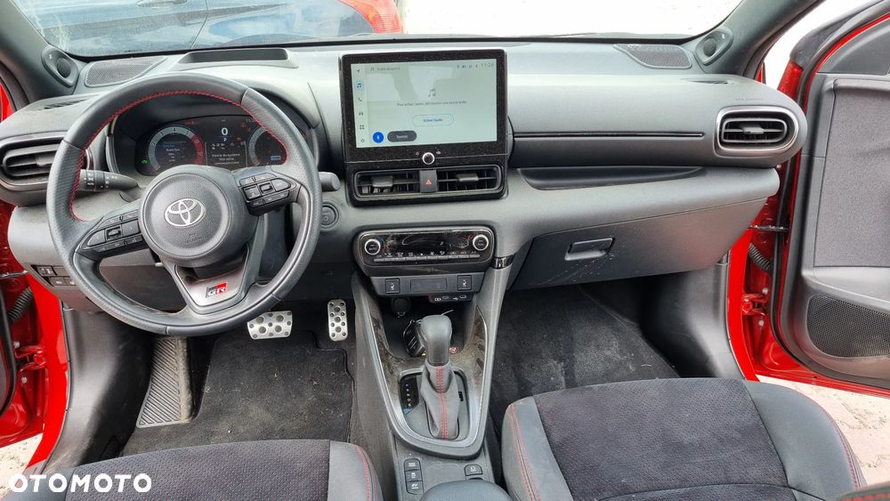 Toyota Yaris 130 1.5 VVT-i GR SPORT - 37