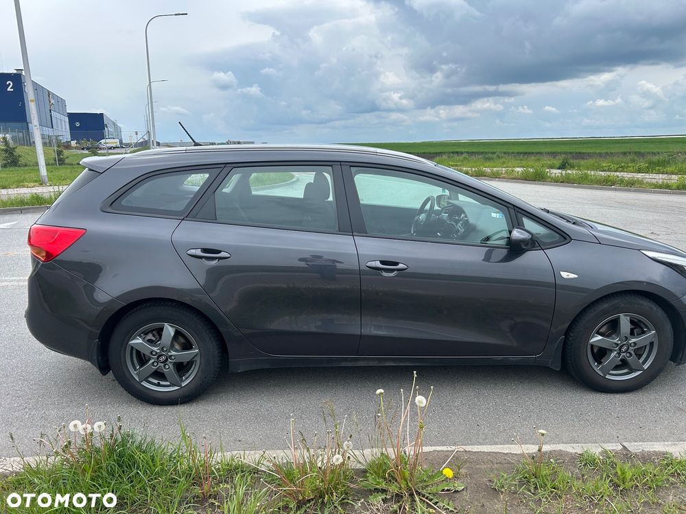 Kia Ceed 1.6 CRDi M - 9