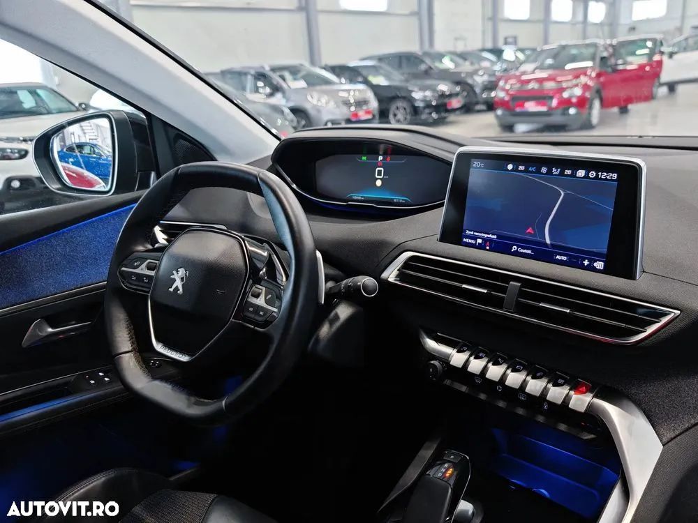 Peugeot 3008 PureTech 130 Stop & Start EAT6 Allure - 10
