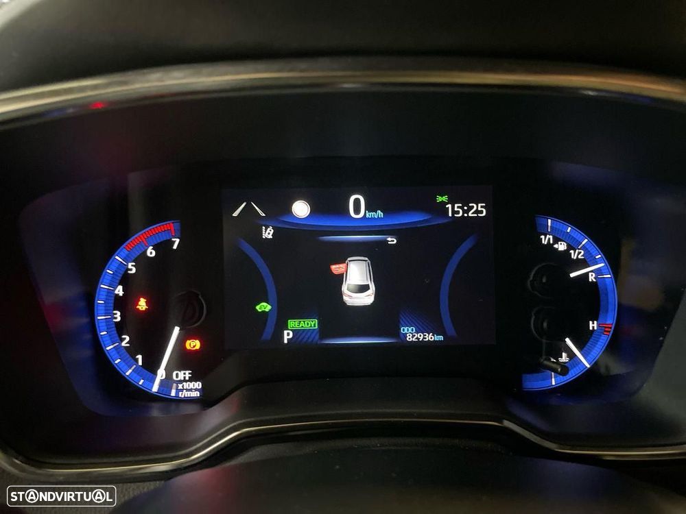 Toyota Corolla Touring Sports - 15