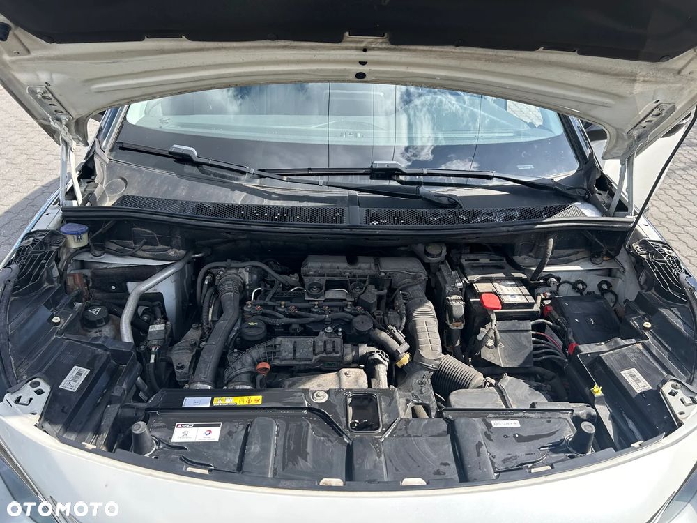 Peugeot 3008 BlueHDi 130 Stop & Start EAT8 Active - 10