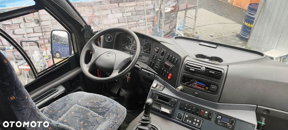 Mercedes-Benz Mago Tourino Tourismo - 6