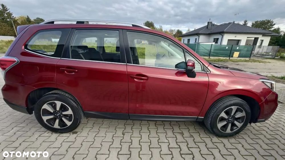 Subaru Forester 2.0 i Exclusive Lineartronic - 8