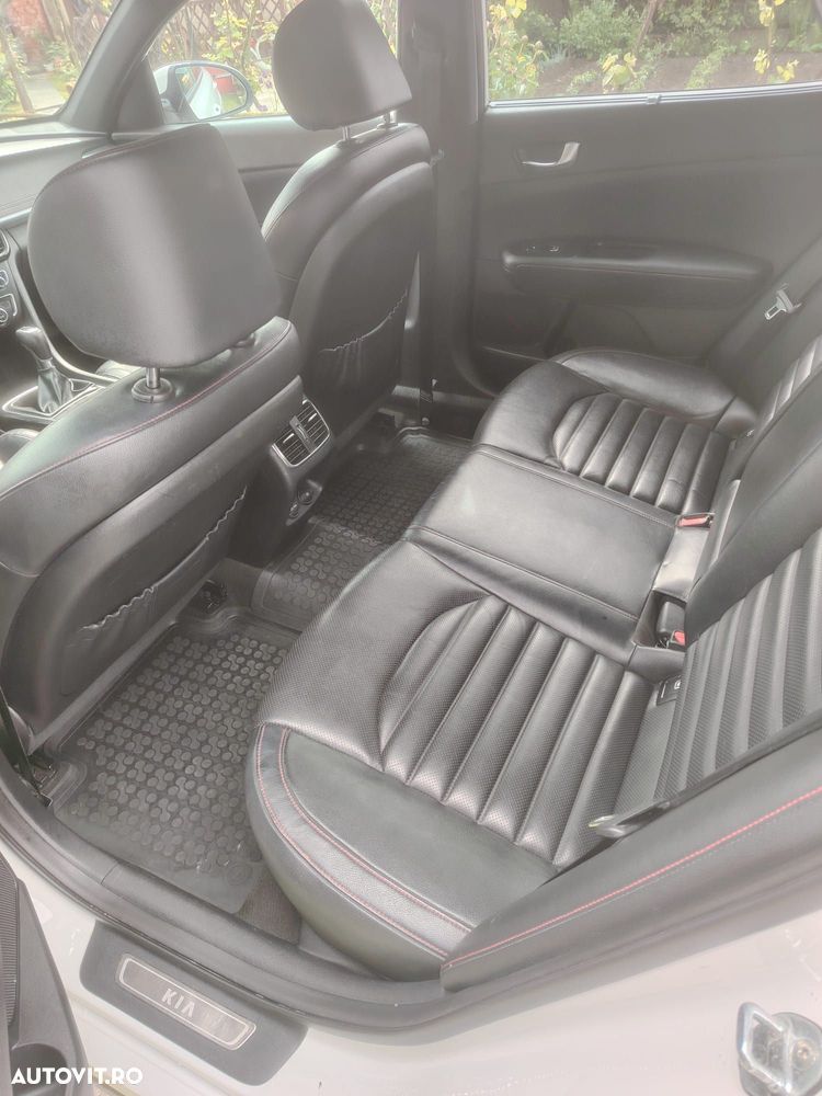 Kia Optima Sportagon 1.7 CRDI GT Line - 7