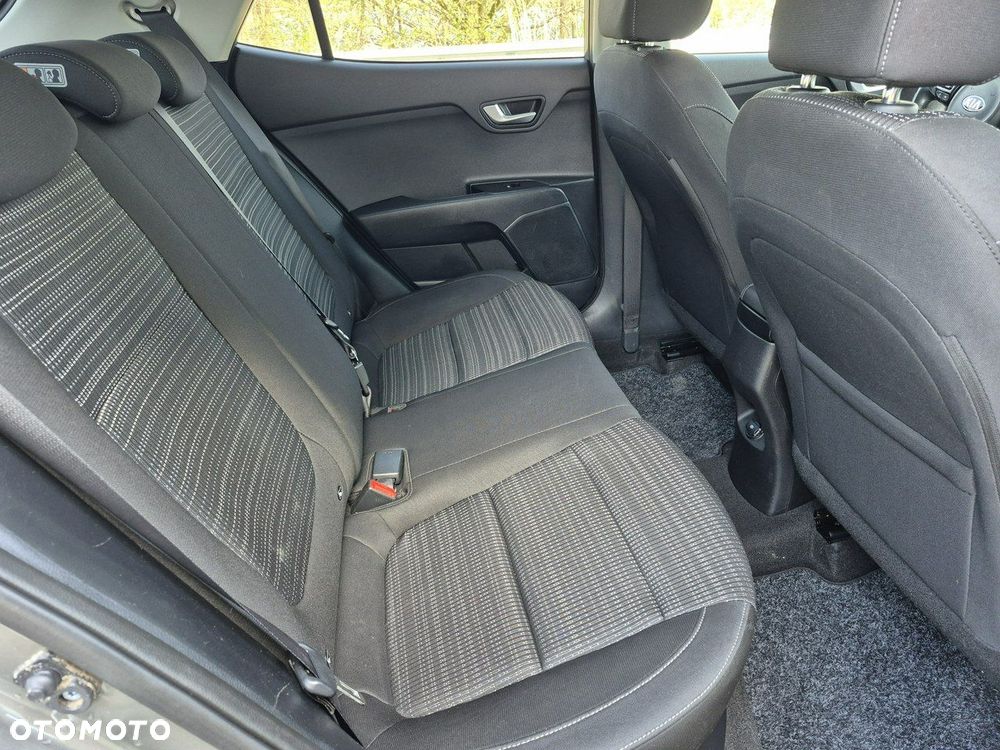 Kia Stonic - 13
