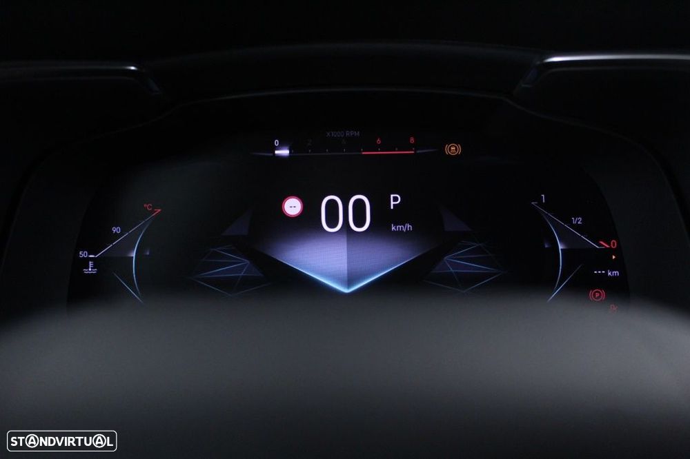 DS DS7 7 1.5 BlueHDi Performance Line EAT8 - 26