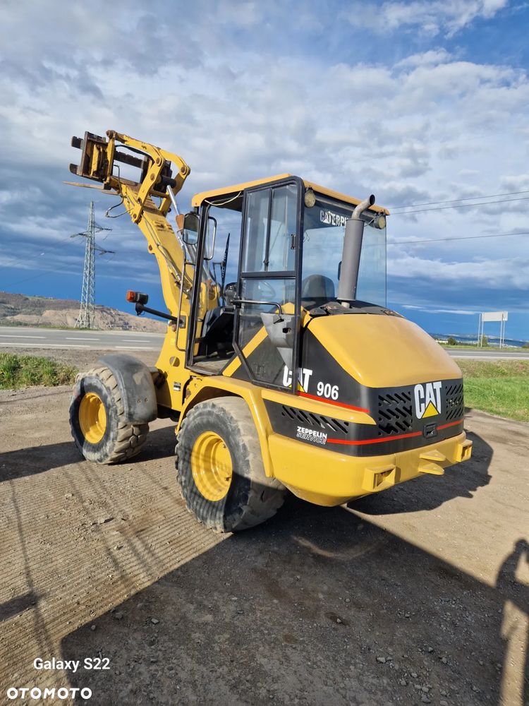 Caterpillar 906 - 10