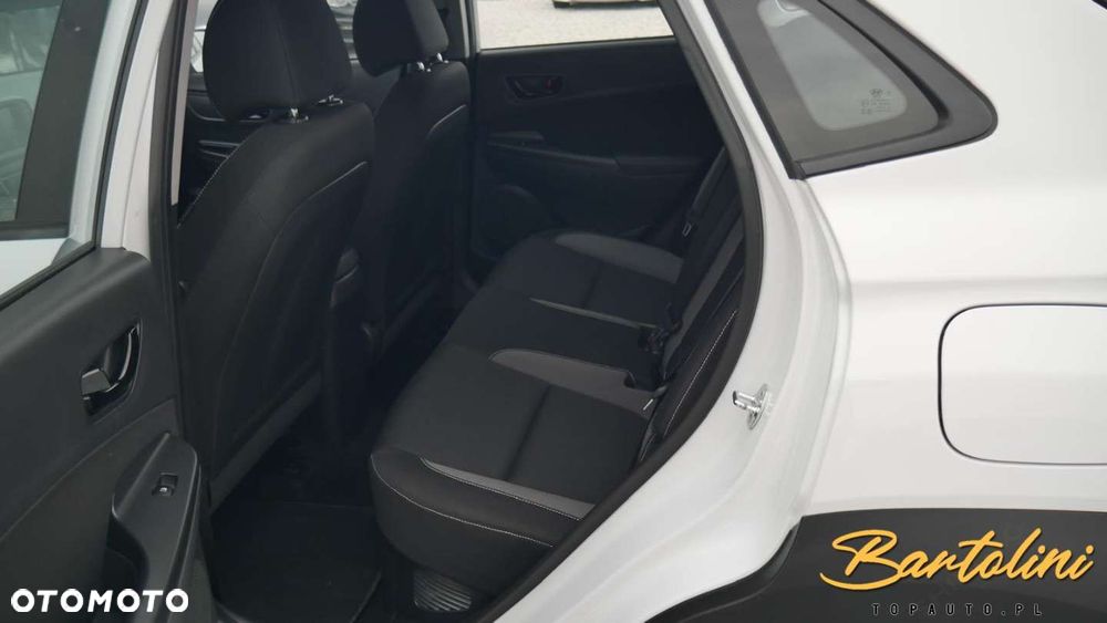 Hyundai Kona - 21