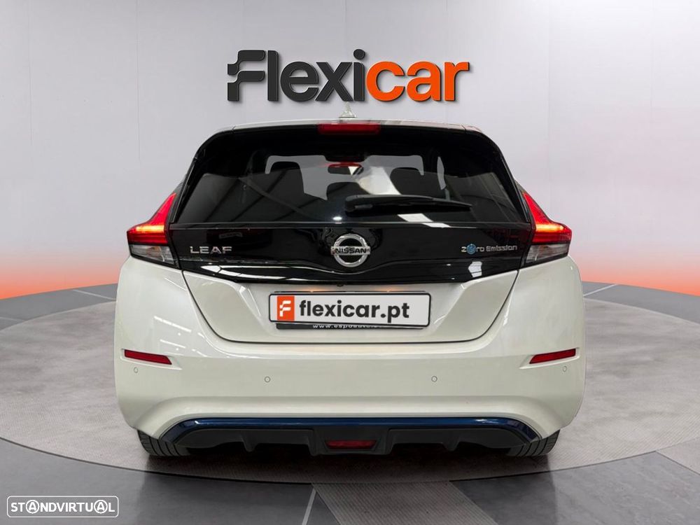 Nissan Leaf N-Connecta - 8