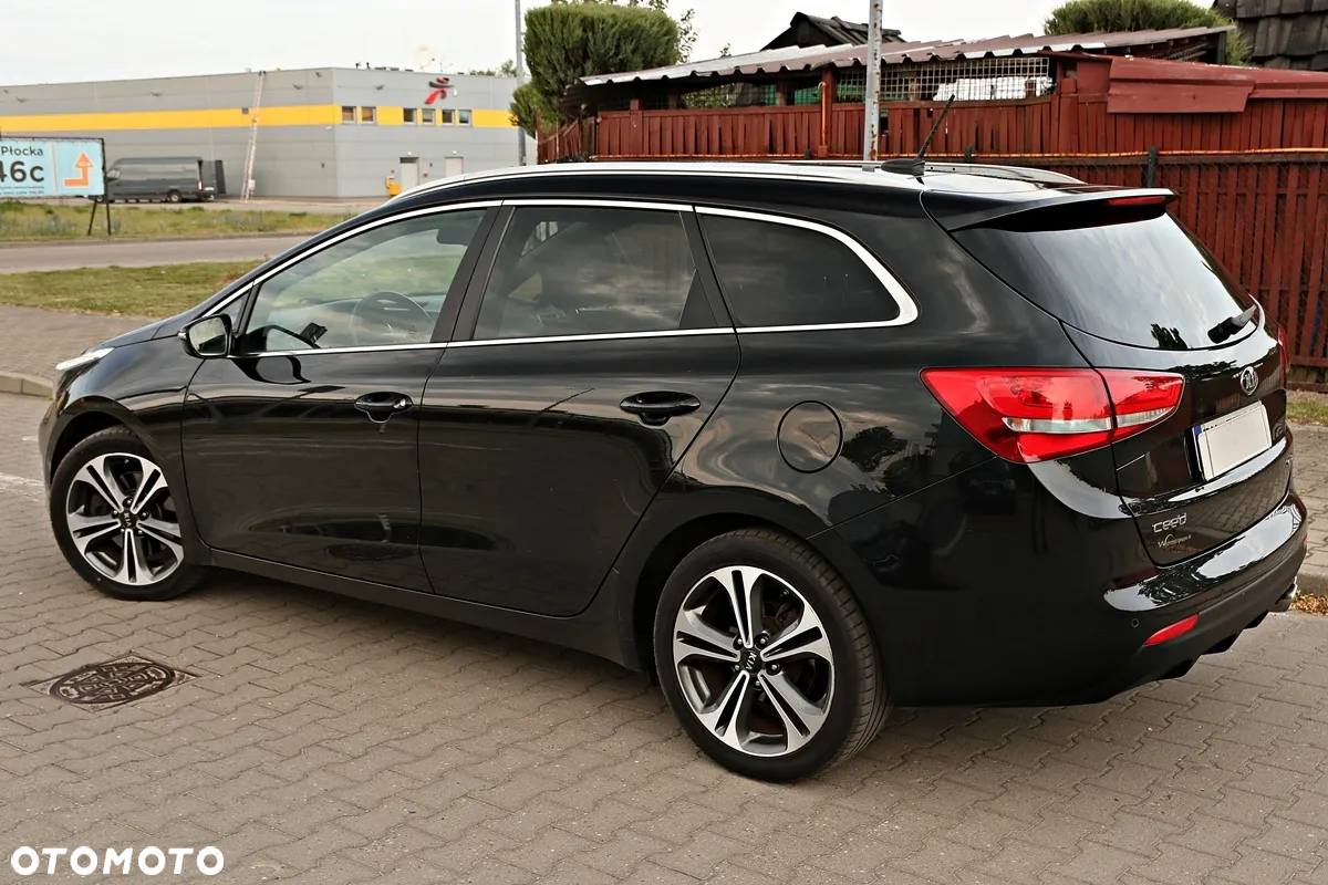 Kia Ceed 1.6 CRDi SCR GT-Line DCT - 17