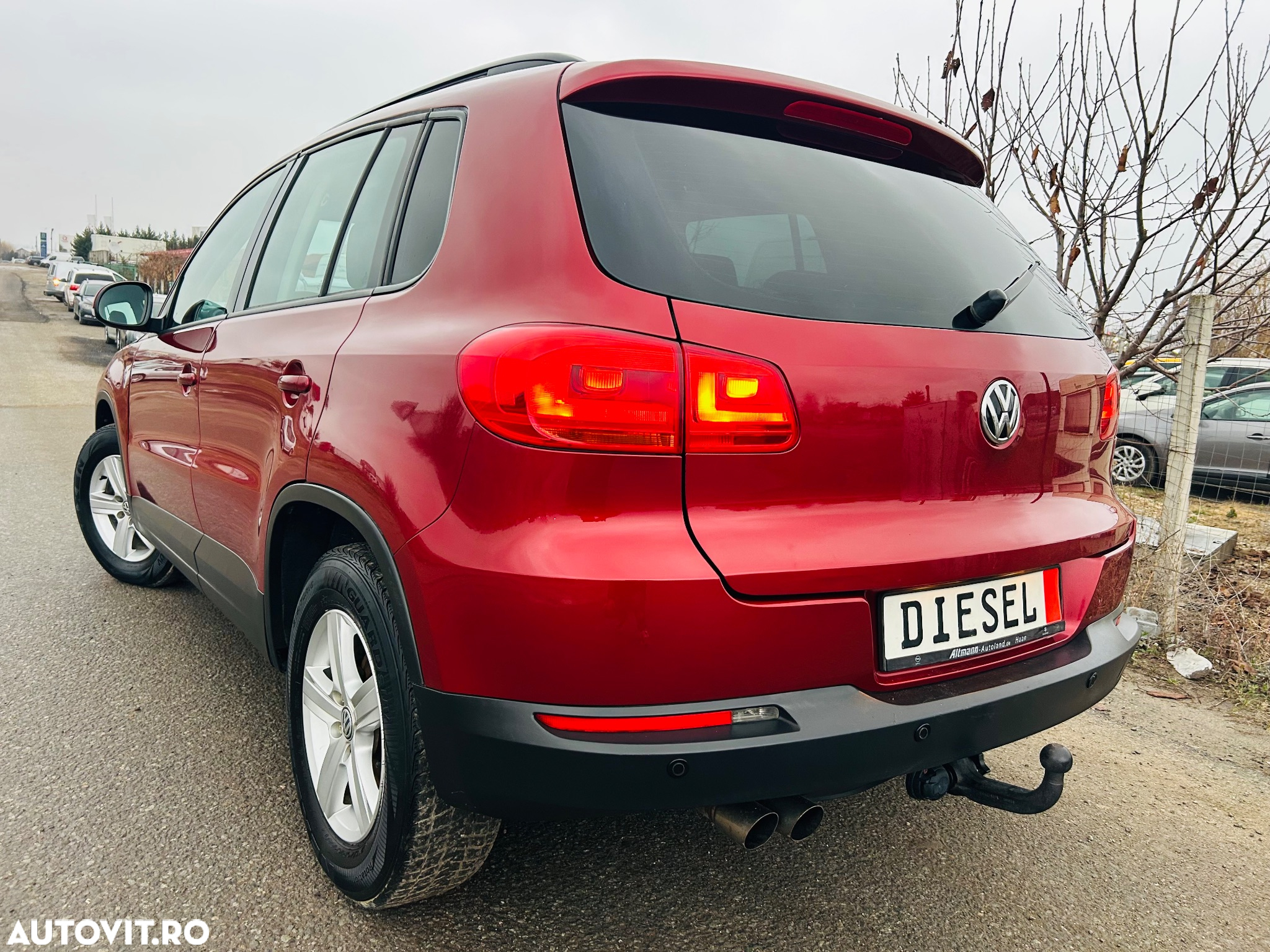 Volkswagen Tiguan 2.0 TDI 4Motion Track & Field - 2