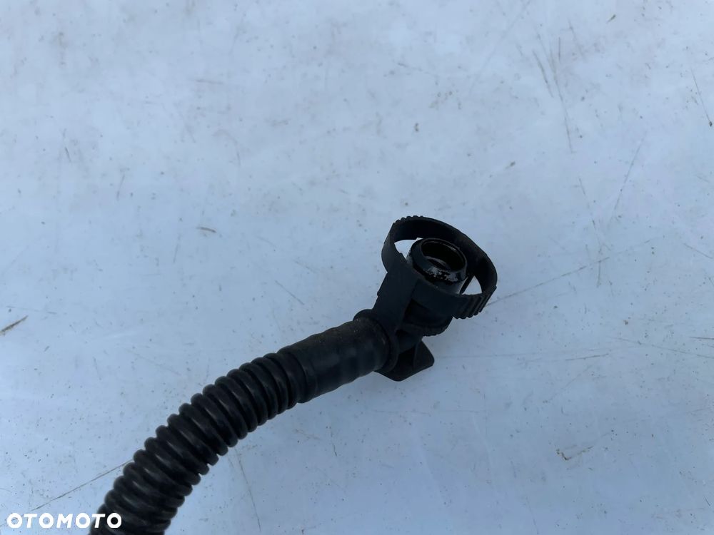 PRZEWÓD ODPOWIETRZAJĄCY BMW E90 2.0 N46B20B 114446610  1390752975503 - 8