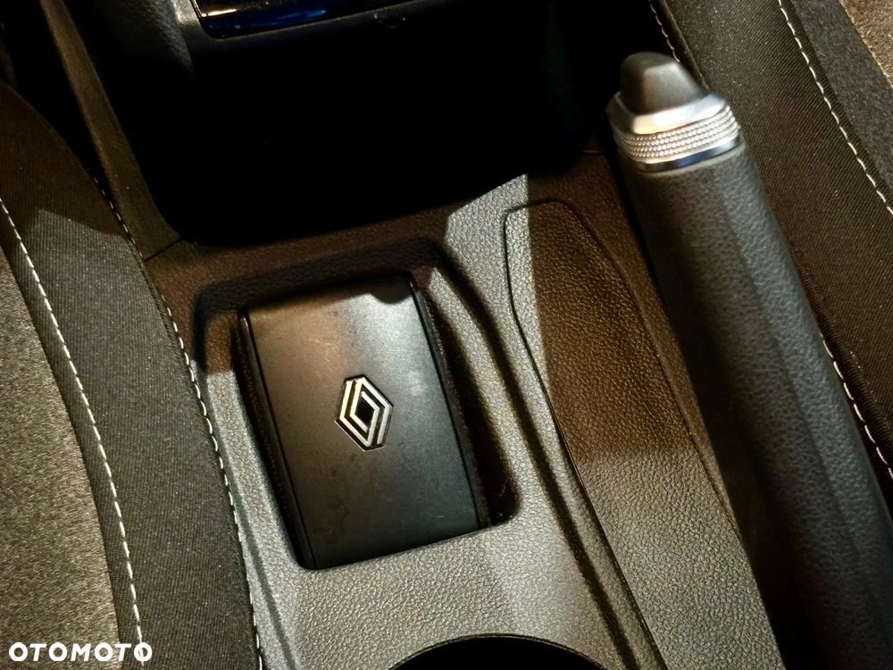 Renault Clio - 27