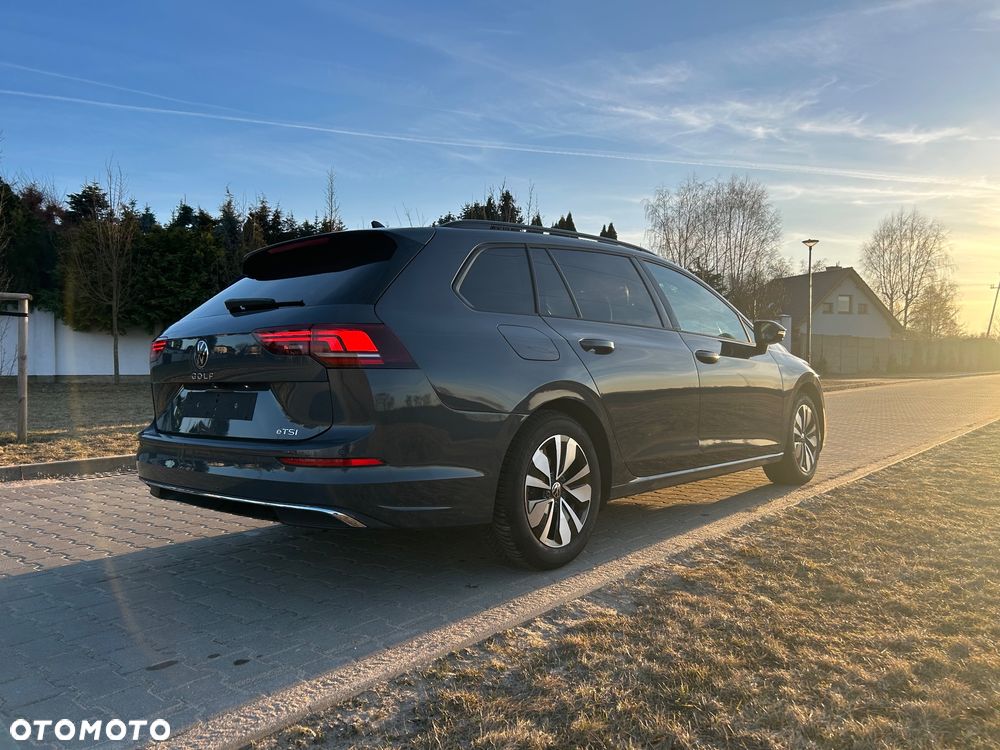 Volkswagen Golf 1.5 eTSI mHEV Special Edition DSG - 6