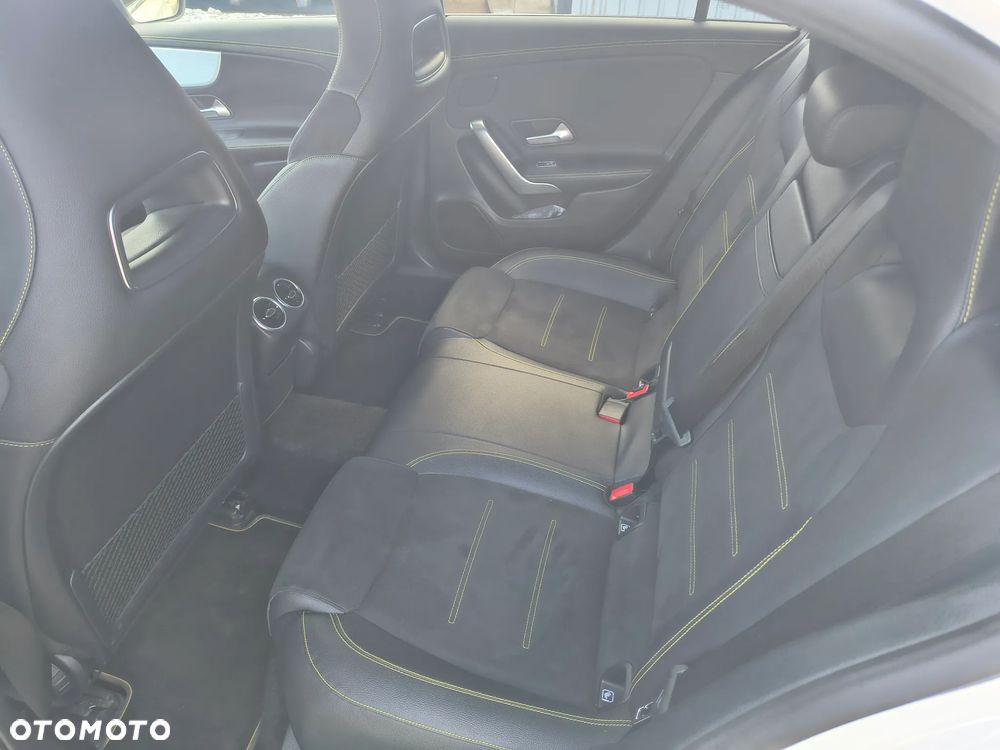 Mercedes-Benz Klasa A 200 AMG Line 7G-DCT - 8