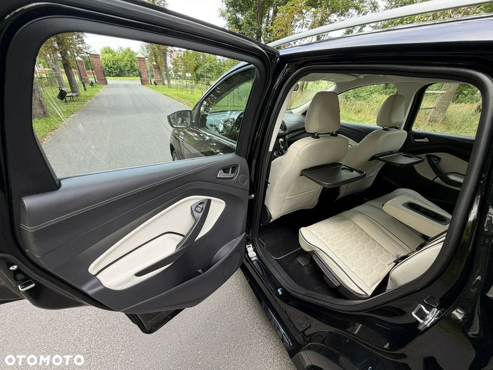 Ford Kuga - 21