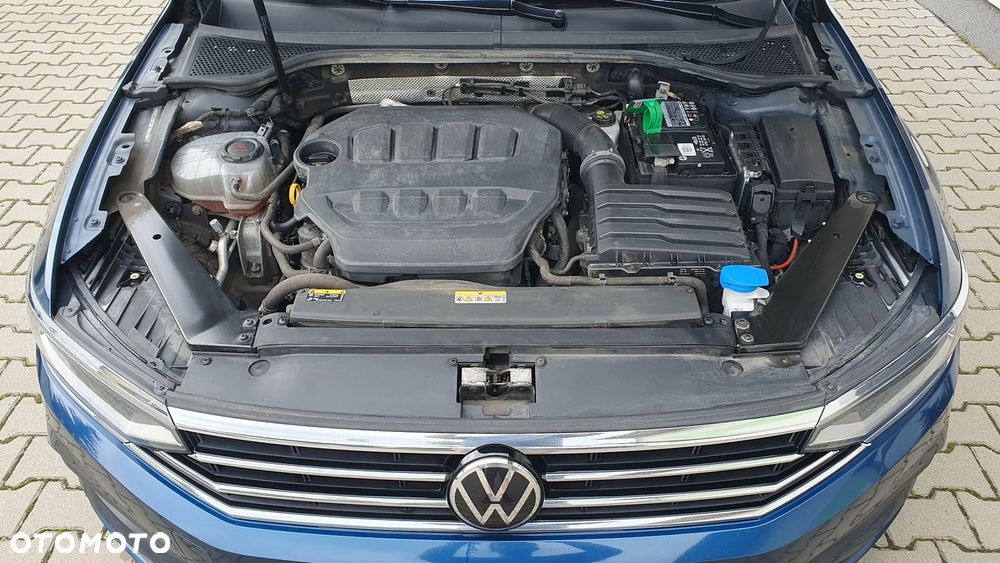 Volkswagen Passat 2.0 TSI Business DSG - 29