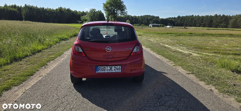 Opel Corsa 1.2 16V Essentia - 5