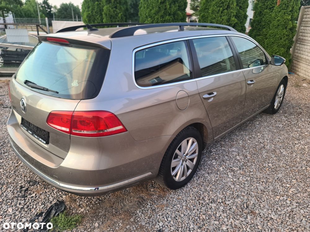 Volkswagen Passat Variant 2.0 TDI DPF Comfortline DSG - 11