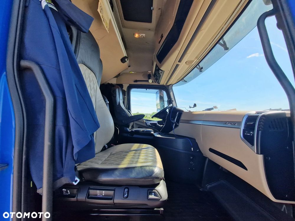 Mercedes-Benz Actros 4158 - 27