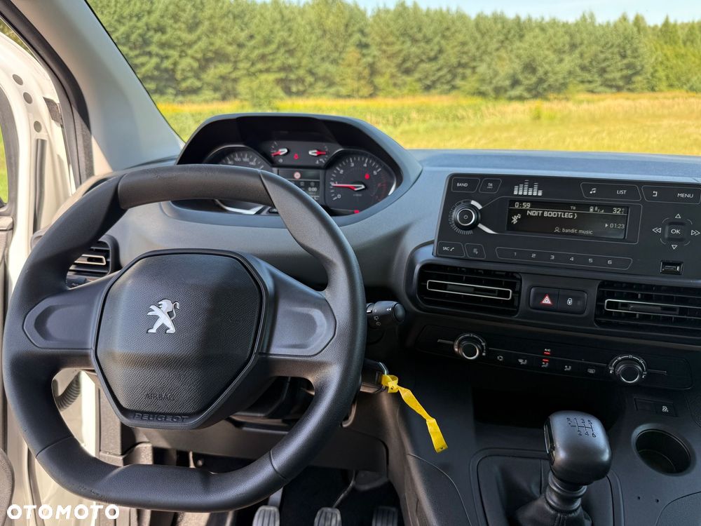 Peugeot Rifter 1.2 PureTech Active S&S - 33