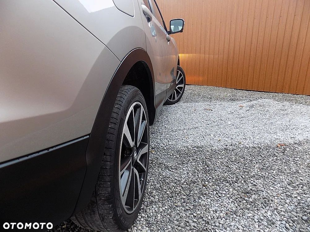 Nissan Qashqai 1.2 DIG-T N-Connecta - 29