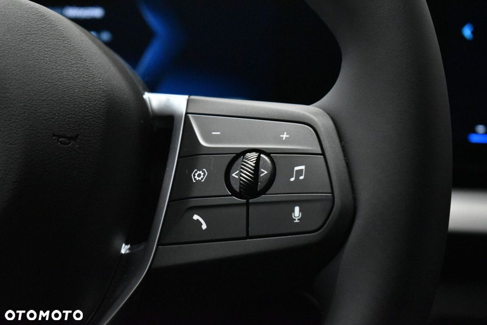 BMW Seria 2 - 13
