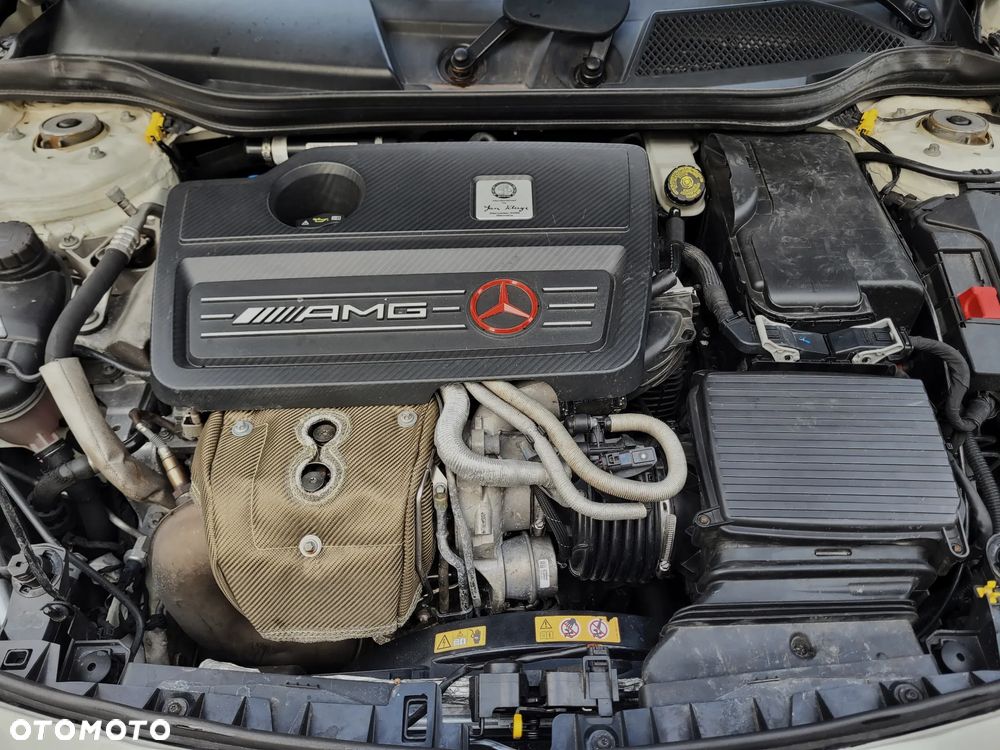 Mercedes-Benz CLA AMG 45 4Matic AMG Speedshift DCT 7G - 25