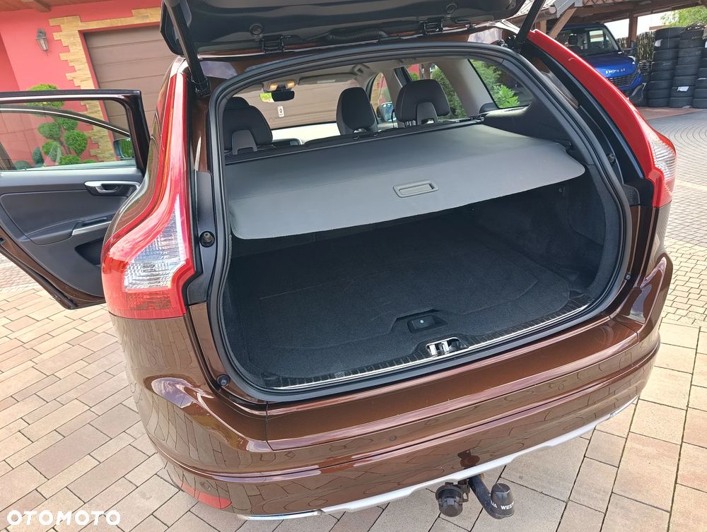 Volvo XC 60 D4 Geartronic Momentum - 31
