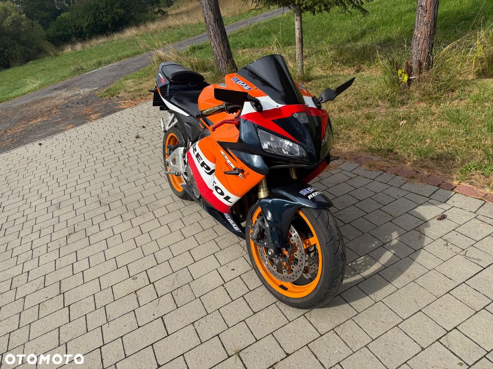 Honda CBR - 2