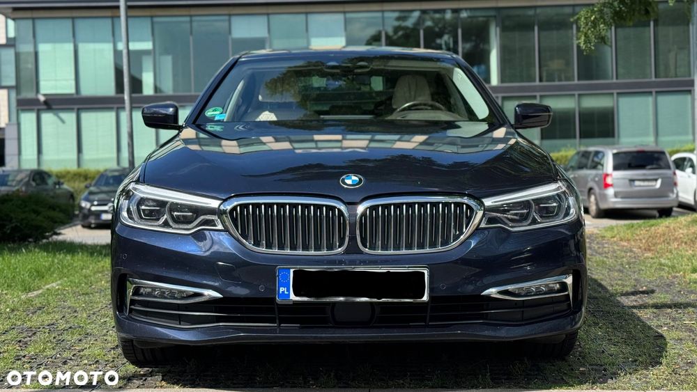 BMW Seria 5 540i Luxury Line sport - 10