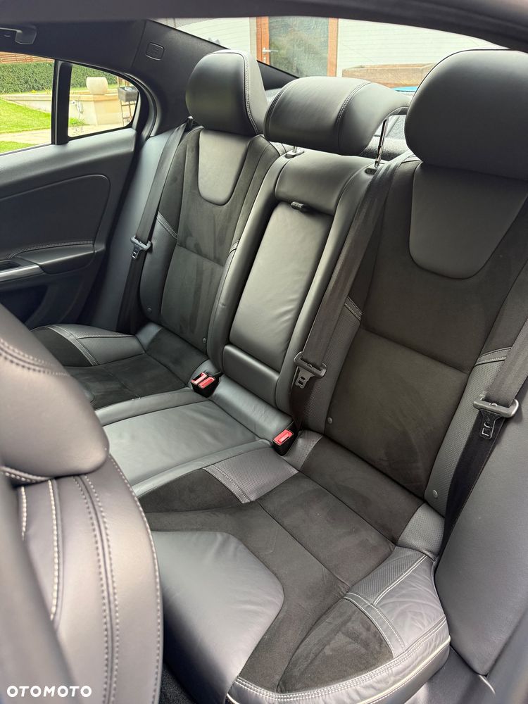 Volvo S60 T6 AWD R-Design Summum - 14