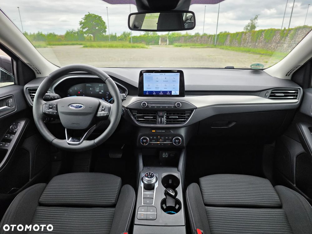 Ford Focus 1.5 EcoBlue Start-Stopp-System TITANIUM STYLE - 5