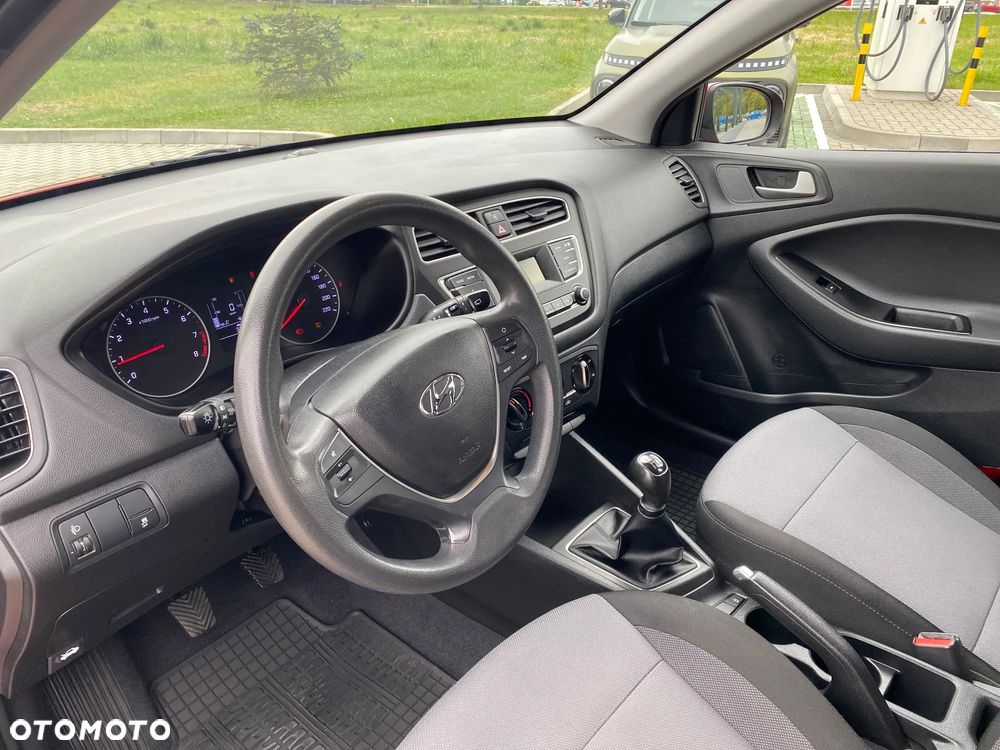 Hyundai i20 1.2 Comfort - 8