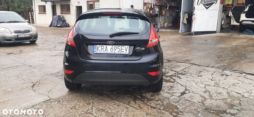 Ford Fiesta - 18